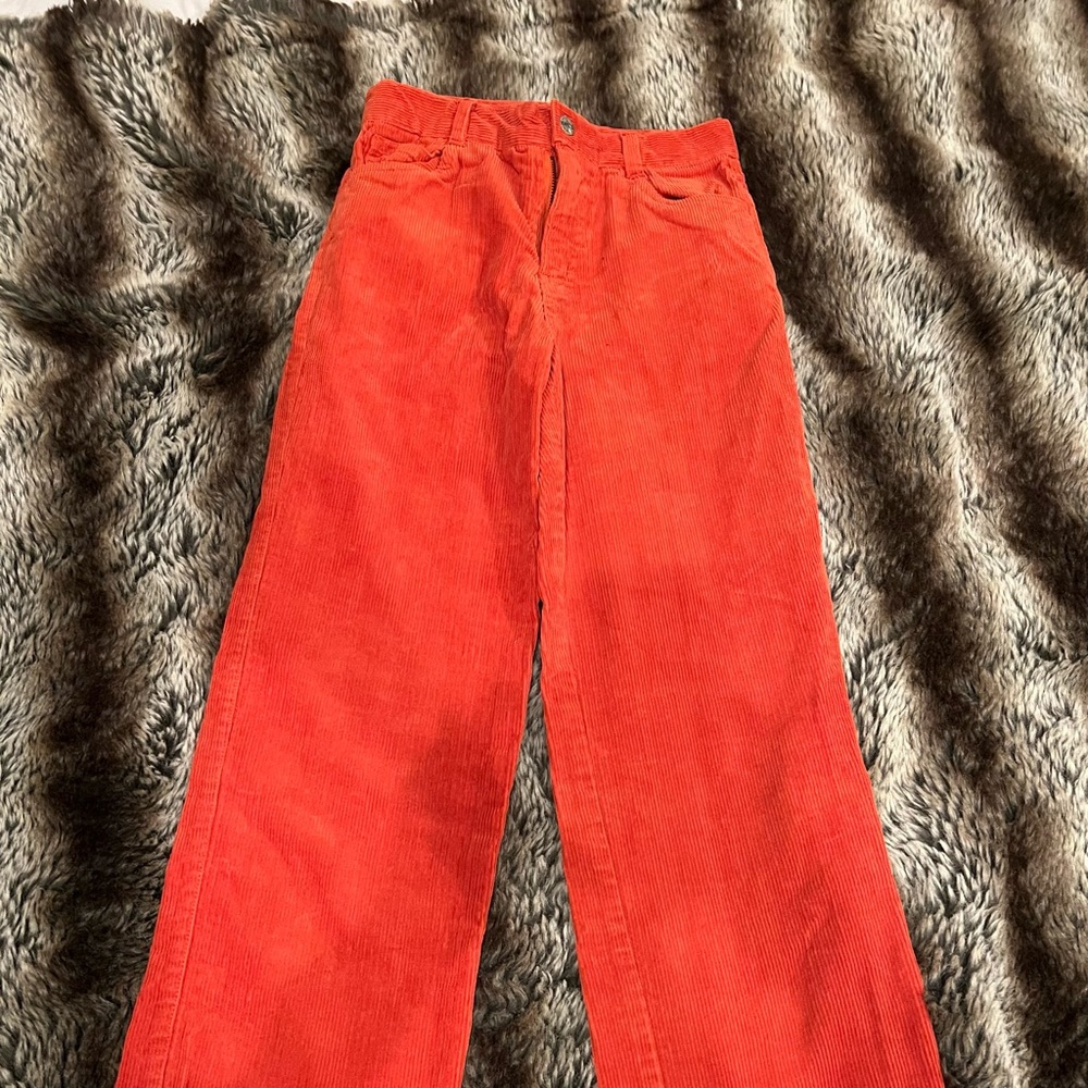 E-Land boys size 10 orange cords